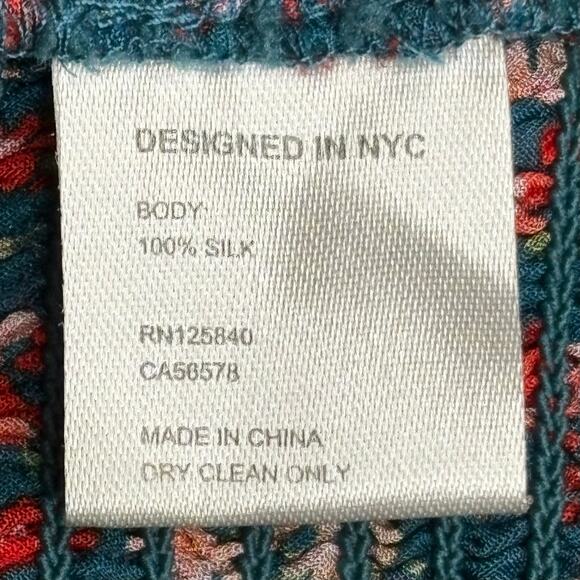 Intermix Silk Floral Smocked Alaina Cottage Puff Sleeve Blouse Size 4 - Picture 7 of 11